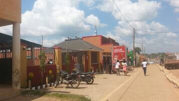 Majoituspaikan julkisivu