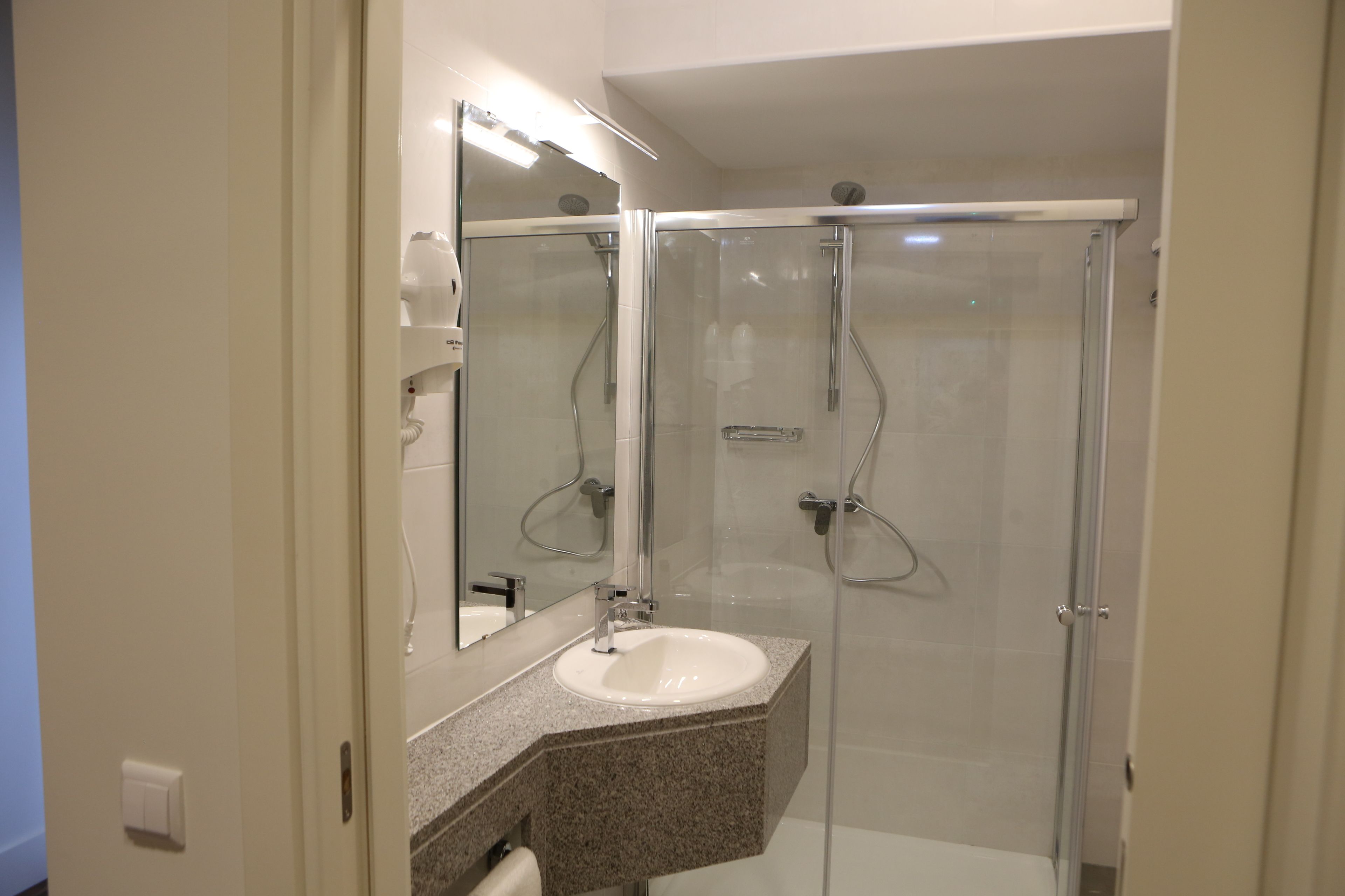 double room, kitchenette | bathroom | shower, hair dryer, towels, soap