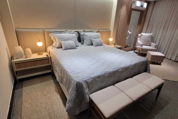 Presidential Double Room, 1 Queen Bed | Desk, laptop workspace, free cribs/infant beds, free WiFi