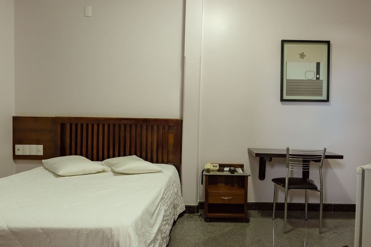 Desk, laptop workspace, free cots/infant beds, free WiFi