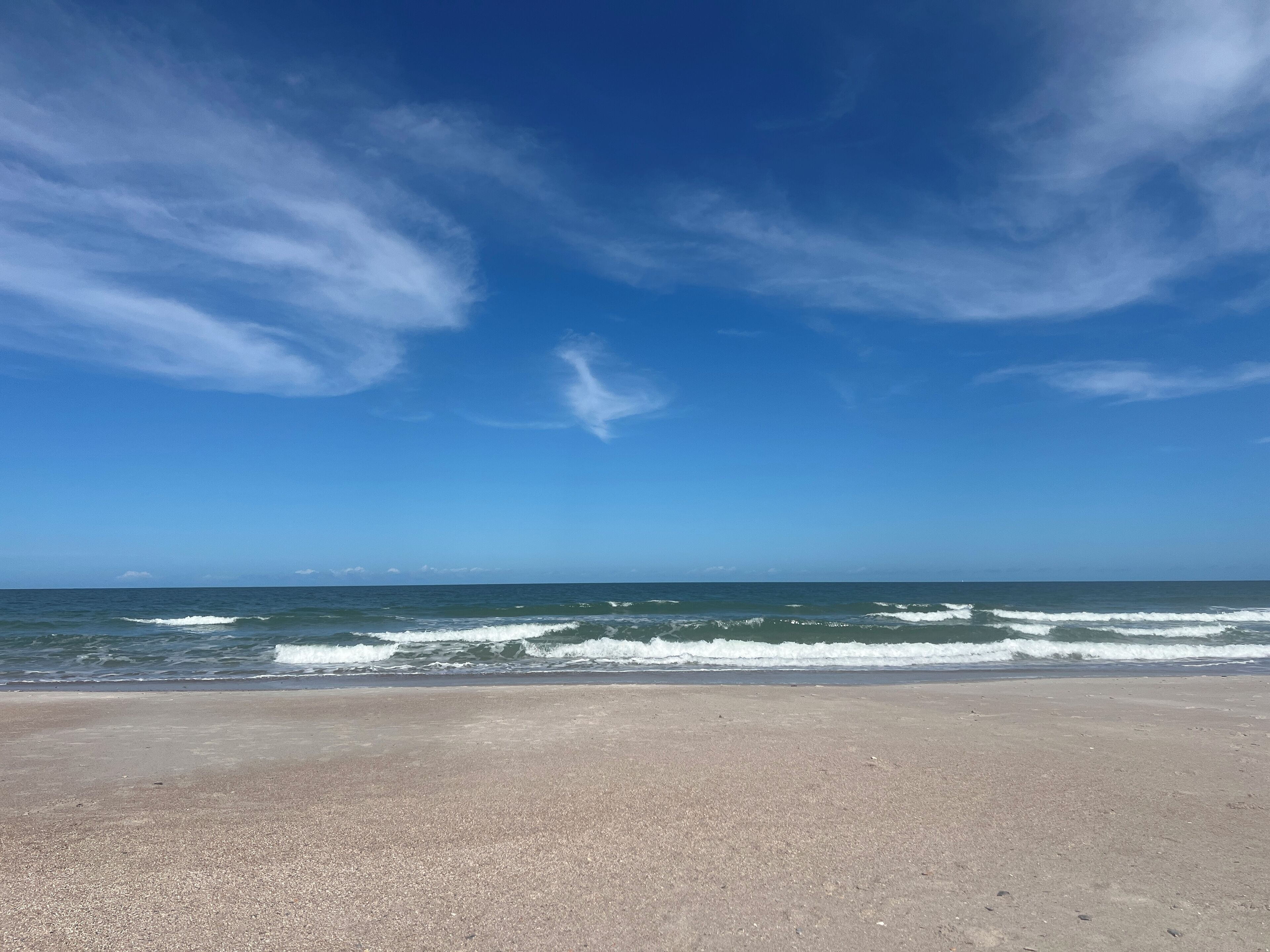 In Strandnähe, Liegestühle, Strandtücher