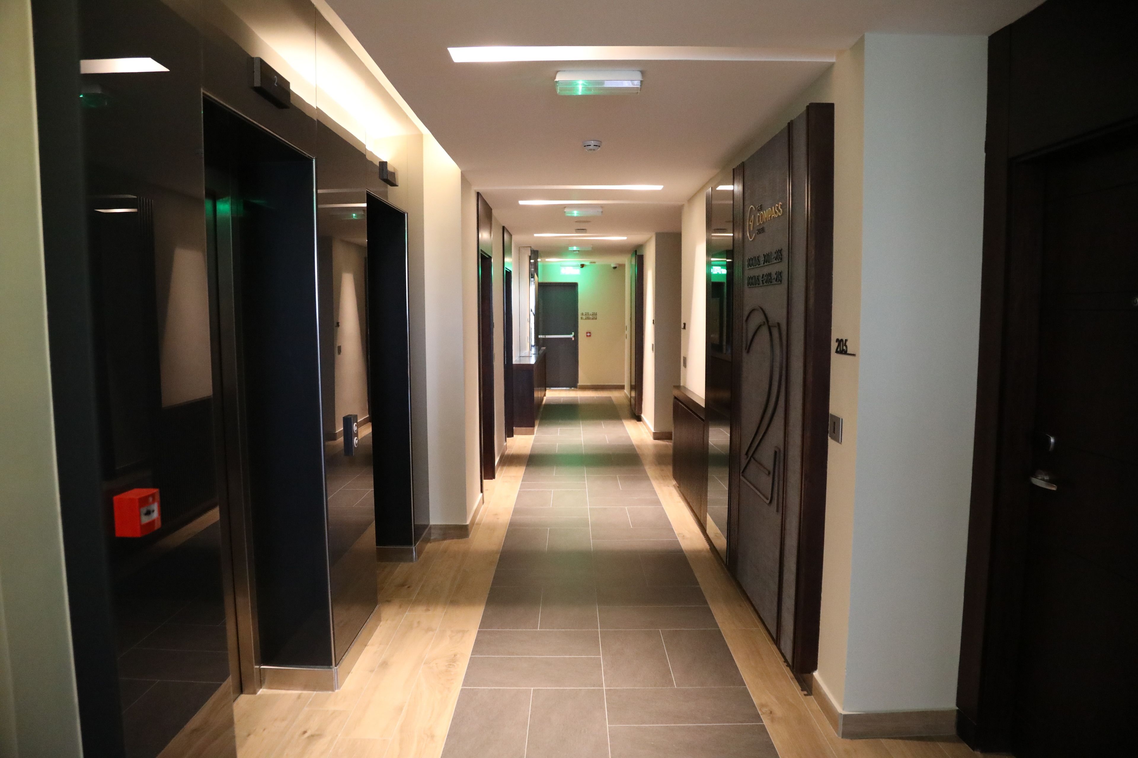 Photo - The Compass Hotel