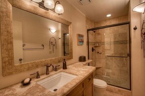 Condo, Multiple Beds, Fireplace | Bathroom