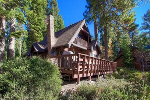 Property grounds - The Sunny Spot (Tahoe Vista)
