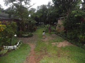 Property grounds - Grandma's Home Sangkhlaburi (Sangkhla Buri)