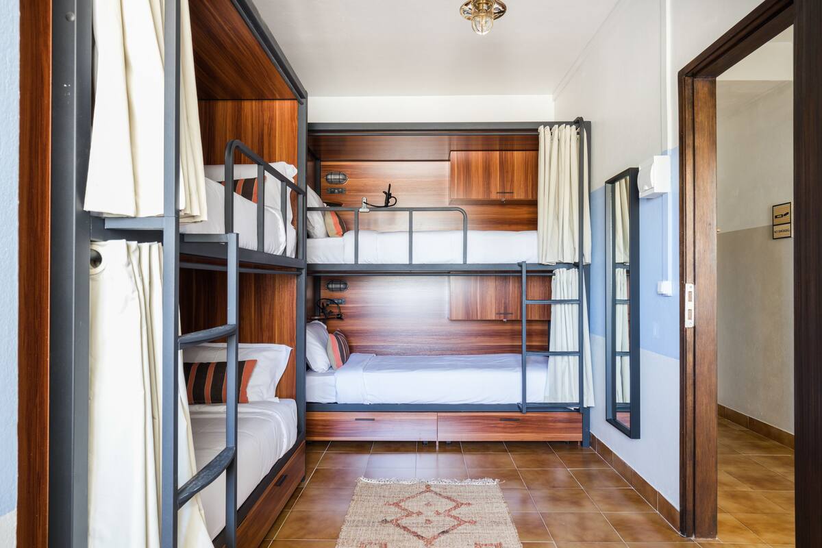 Wi-fi (inkludert) og sengetøy