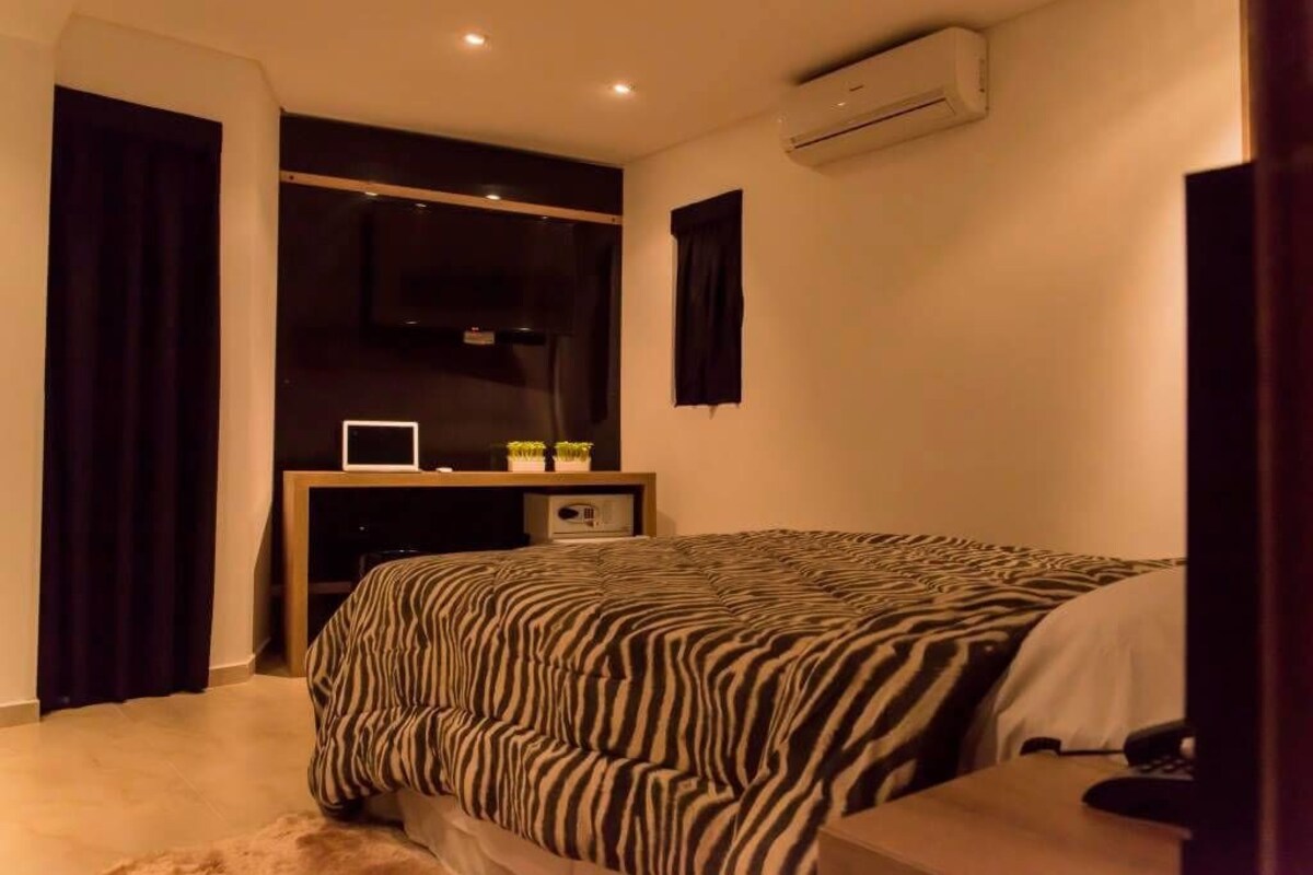 Minibar, in-room safe, blackout curtains, free WiFi