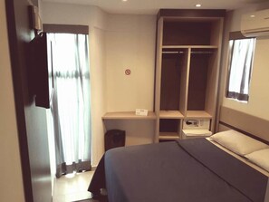 Minibar, in-room safe, blackout curtains, free WiFi