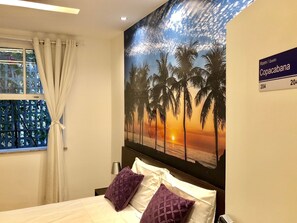 In-room safe, blackout drapes, rollaway beds, free WiFi - Typo Mini Copacabana (Rio de Janeiro)
