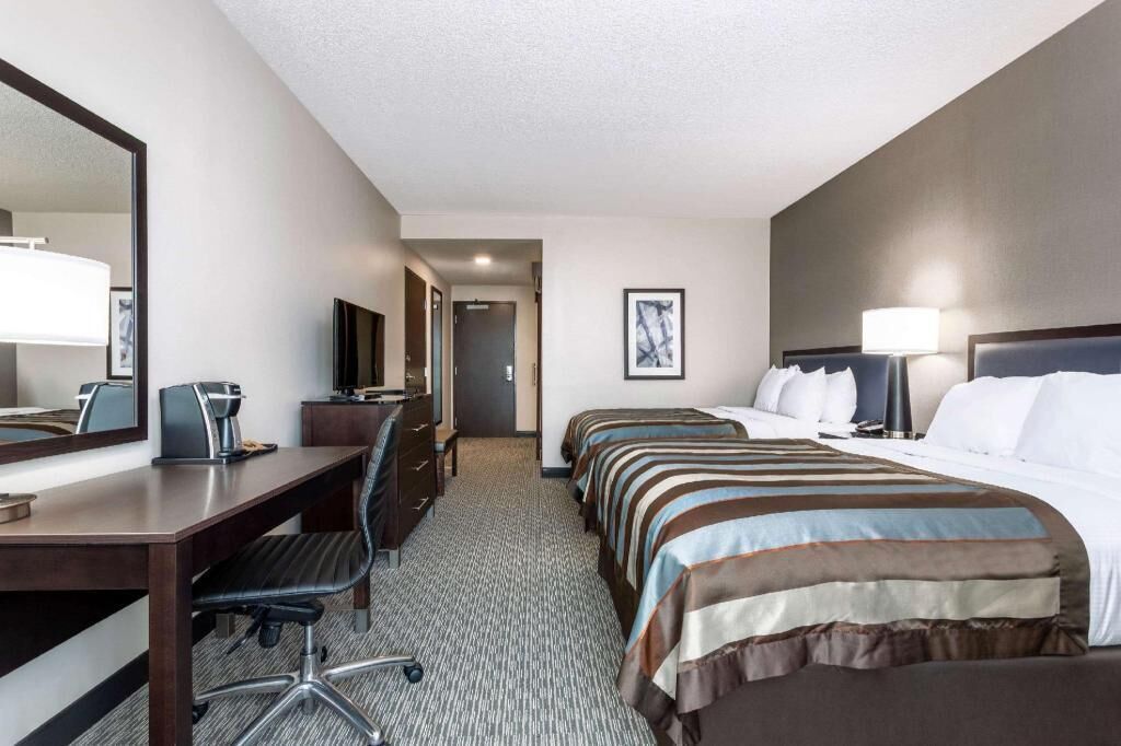 Premium bedding, pillow-top beds, desk, blackout curtains