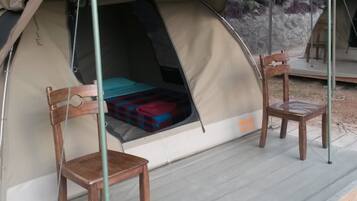 1 bedroom, in-room safe, free WiFi, bed sheets