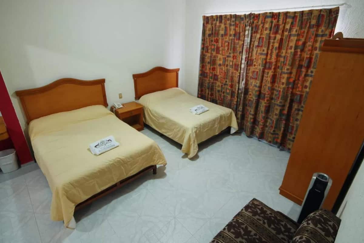 Standard Room, Multiple Beds