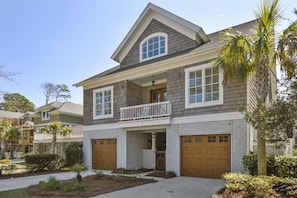 Front of property - Barrier Beach Cove 2 (Hilton Head Island)