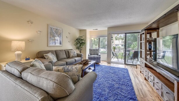 Living room - Courtside 24 (Hilton Head Island)
