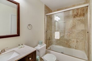 Bathroom - Courtside 24 (Hilton Head Island)