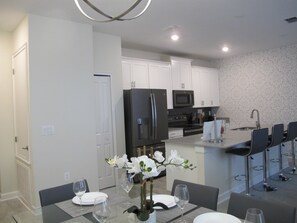 Private kitchen - Solterra 5161oa by Sun N Fun VR (Davenport)