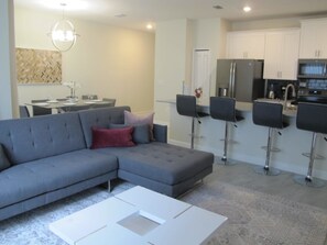 Living area - Solterra 5161oa by Sun N Fun VR (Davenport)