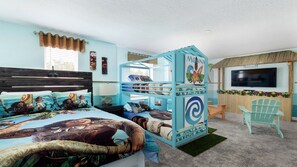 9 bedrooms, in-room safe, iron/ironing board, free WiFi