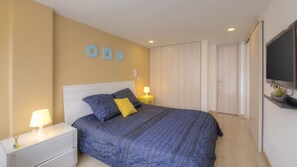 1 sovrum, skrivbord, strykjärn/strykbräda och gratis wi-fi