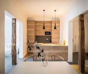 Dining - 2 balconies 2 fireplaces WITH CHARM and SPECIAL (Madrid)