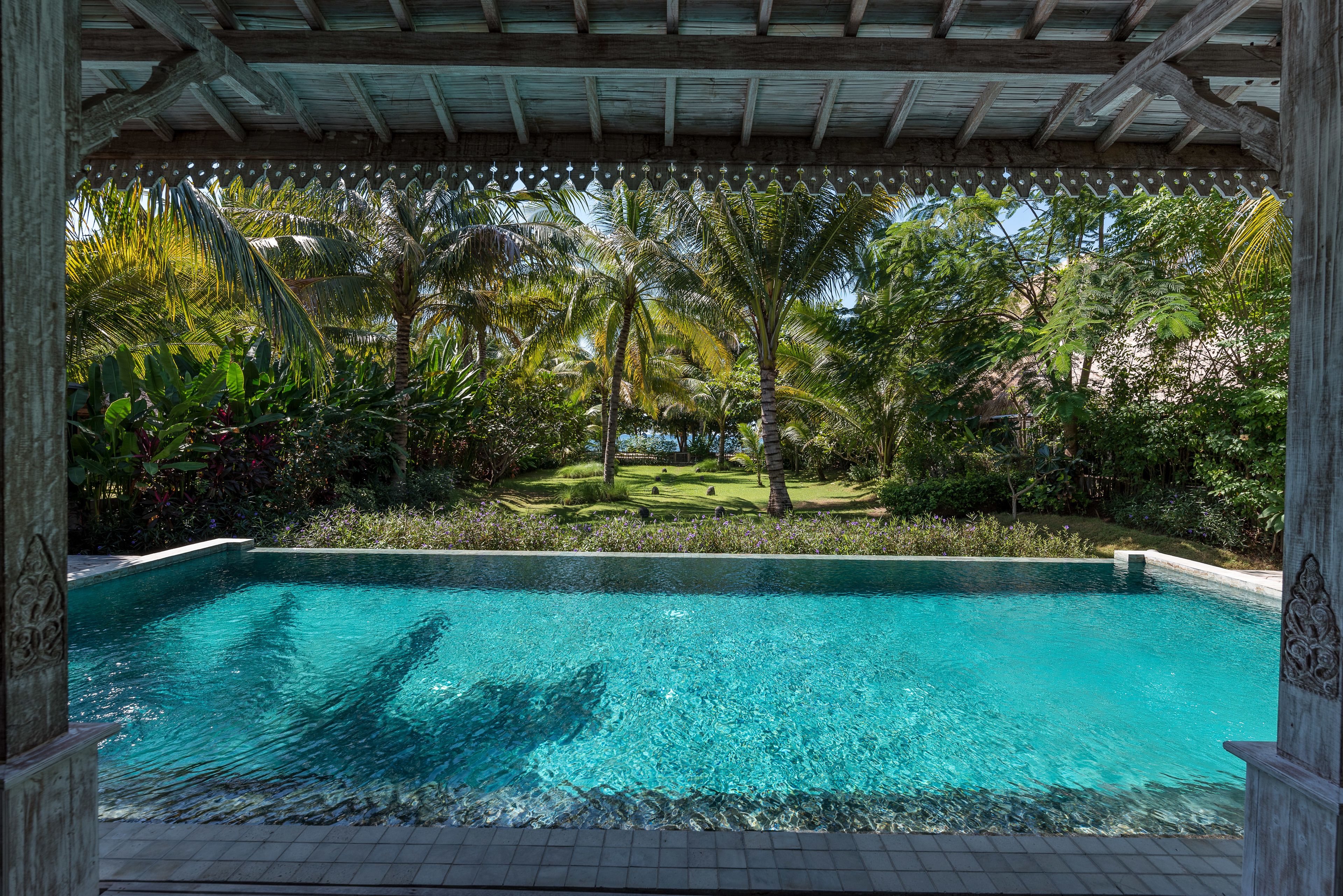 Villa, 3 habitaciones | Minibar, caja de seguridad en la habitación y escritorio 