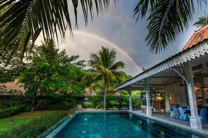 Villa, 3 Bedrooms | Minibar, in-room safe, desk, blackout curtains - Beach Villas Lombok (Tanjung)