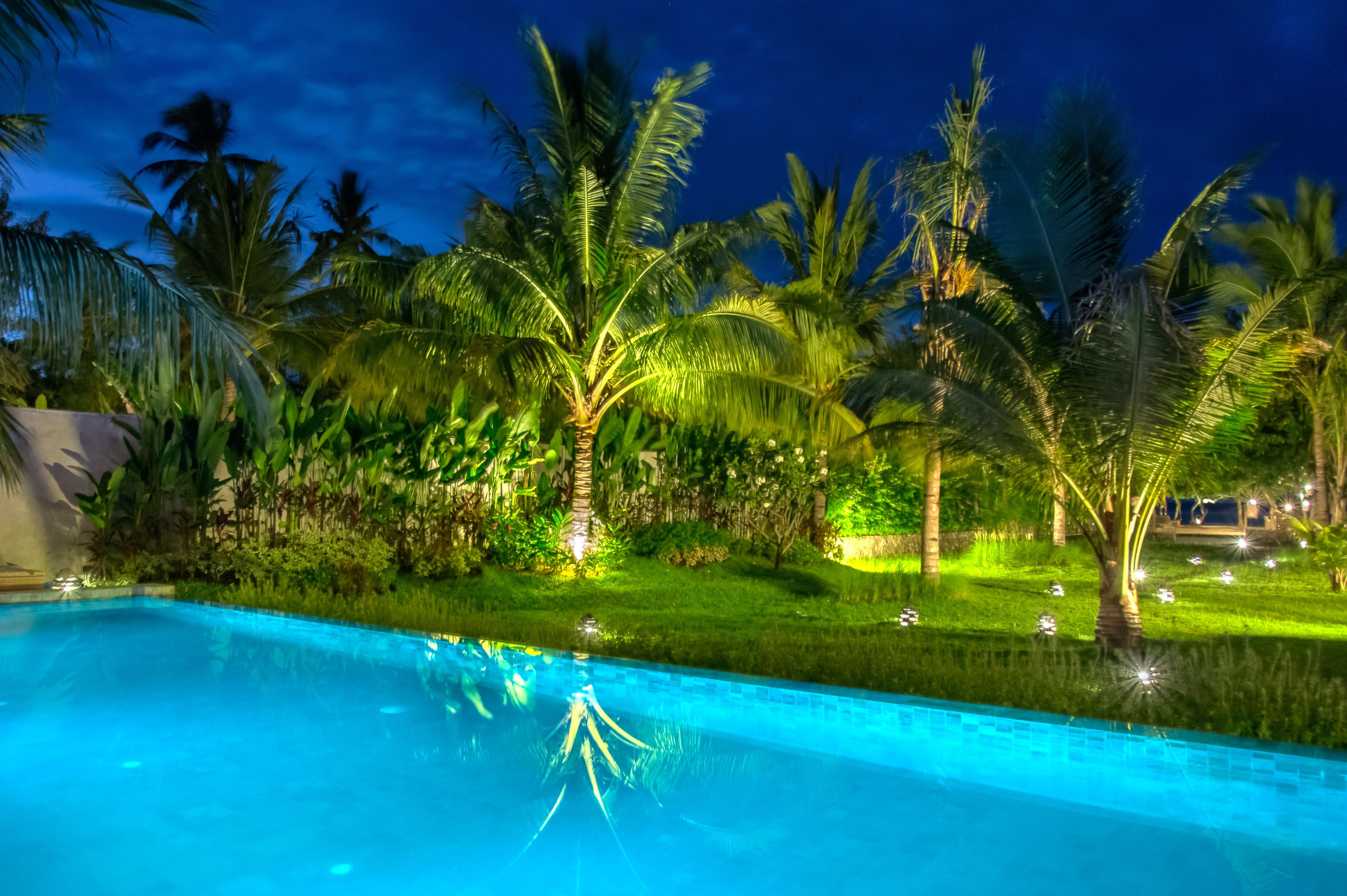 4 piscinas al aire libre