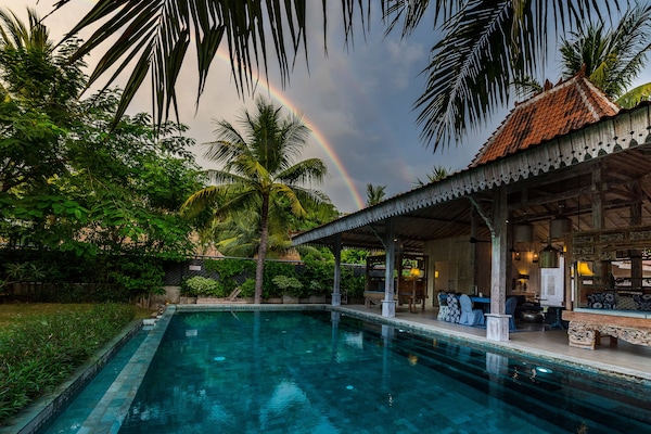 Villa, 3 Bedrooms | 1 bedroom, minibar, in-room safe, desk