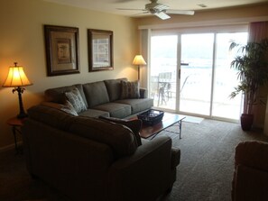 Flat-screen TV, fireplace