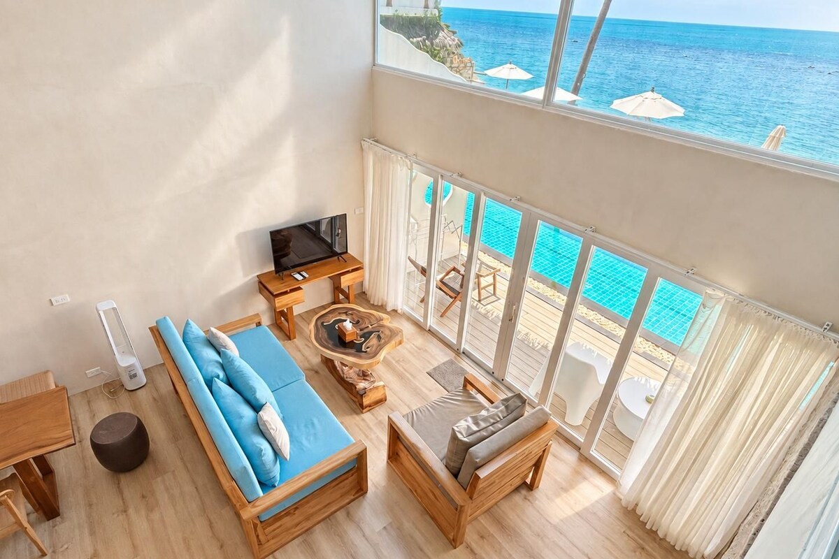 Panoramic Room
