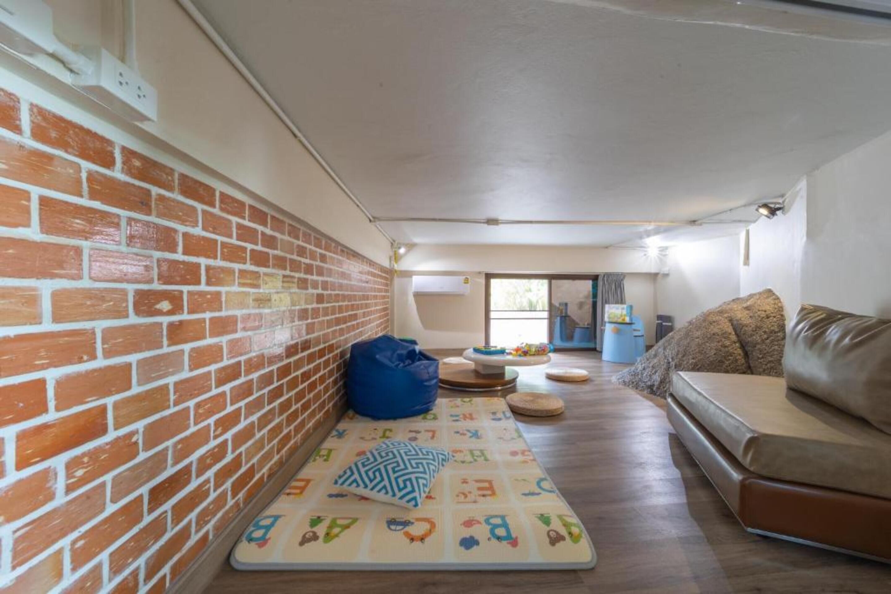 Foto - The Rock Samui Poshtel Lamai Beach