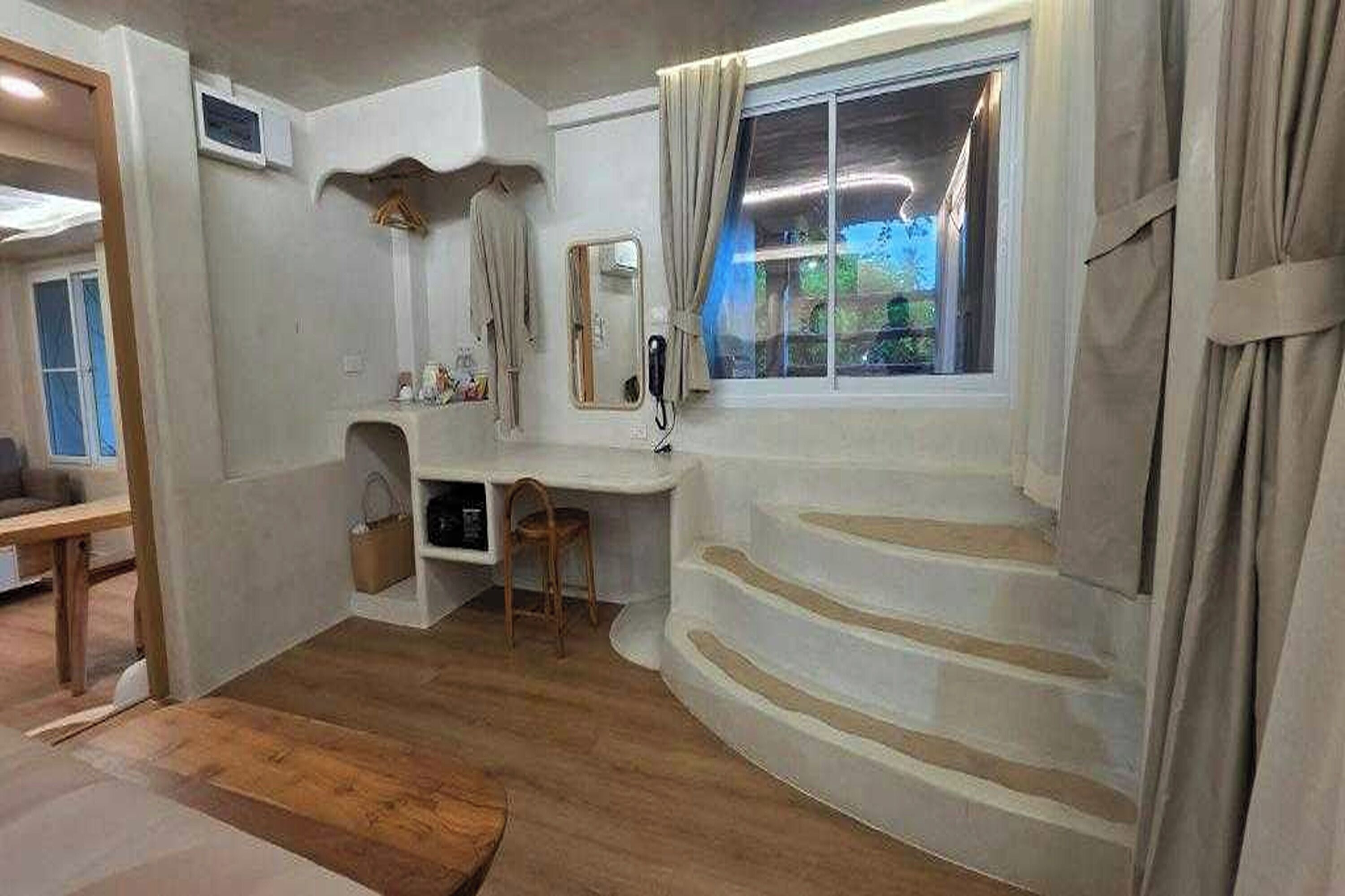 Foto - The Rock Samui Poshtel Lamai Beach