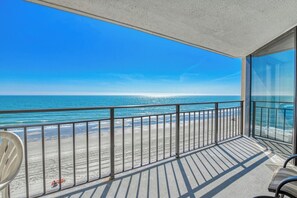Property grounds - Surf Master 404 - Recently Renovated - On the Ocean! (Garden City Beach)