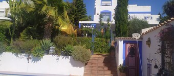 Villa med privat basseng