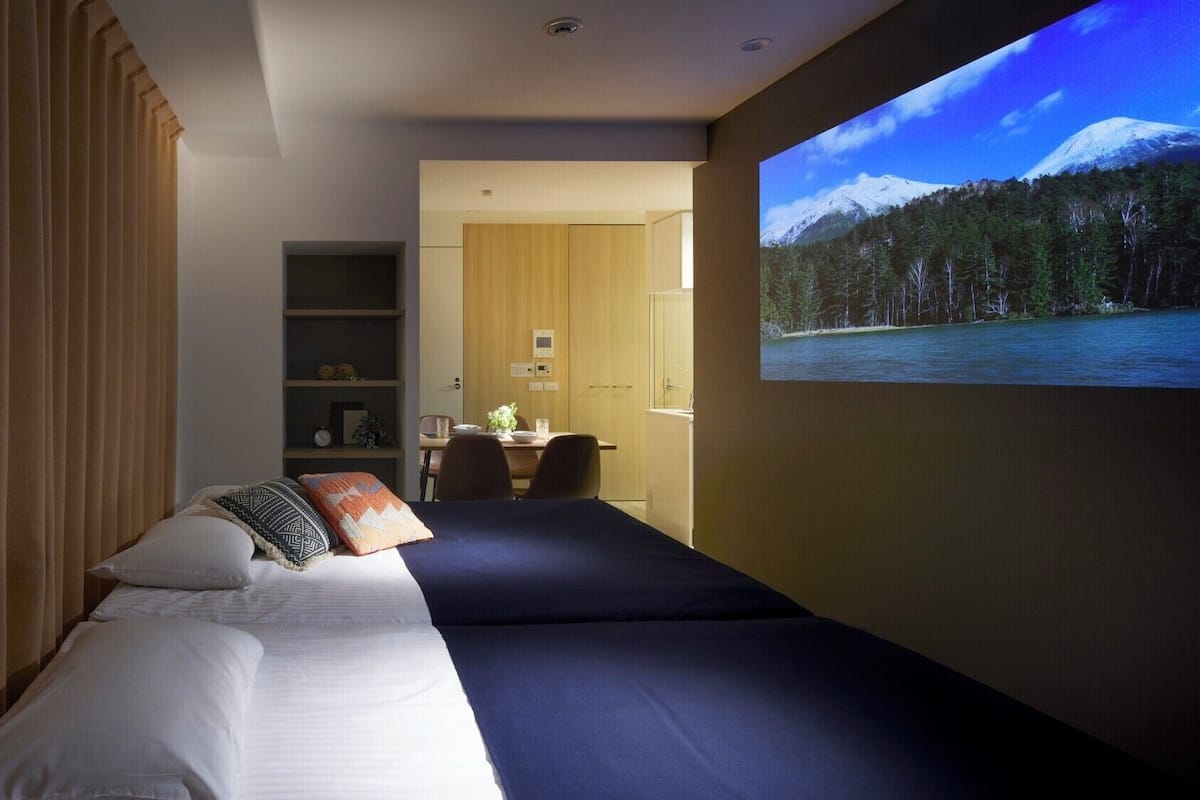 Chambre Triple, non-fumeur (Consecutive night only)