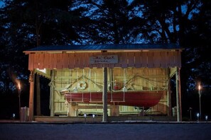 Exterior - No Wake Zone (Jasonville)