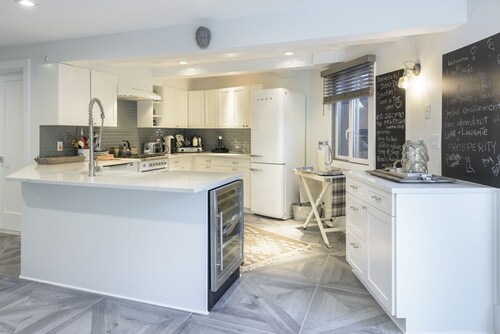 Hexagon shape cottage with pool & koi fish pond