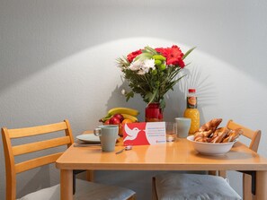 Ruokailu