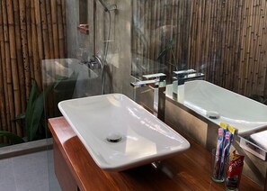 Lavabo del cuarto de baño