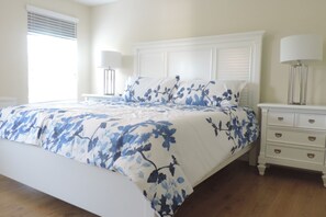 House, 6 Bedrooms