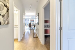 Townhome, 5 Bedrooms | Hallway