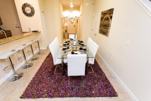 Townhome, 5 Bedrooms