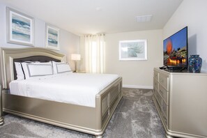House, 6 Bedrooms