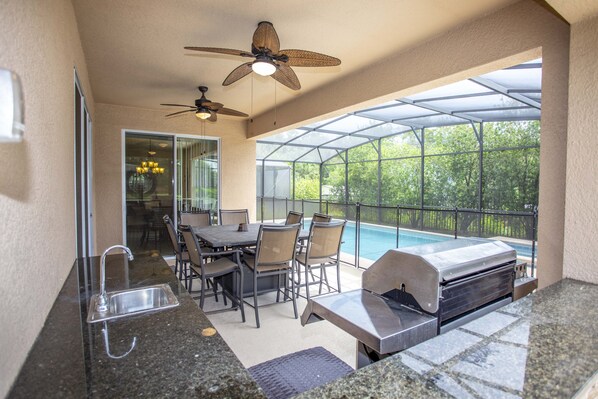 House, 6 Bedrooms | BBQ/picnic Area - Bella Vida 171 (Kissimmee)