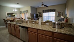 Townhome, 4 Bedrooms | Private kitchen - Paradise Palms 8977 (Kissimmee)