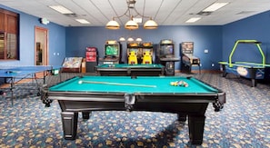 Townhome, 4 Bedrooms | Games room