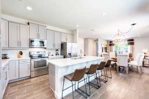 House, Multiple Beds | Private kitchen