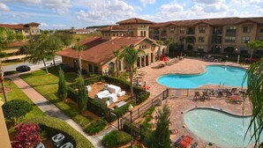 Condo, 3 phòng ngủ | Cảnh từ trên cao