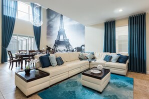 Maison, 5 chambres | Coin séjour
