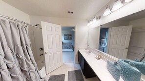 Rumah, 4 kamar tidur | Kamar mandi | Pengering rambut dan handuk